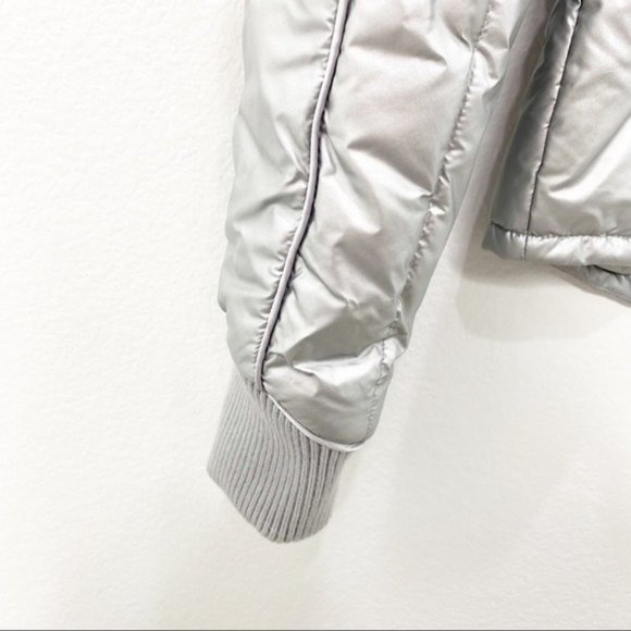 STEVE MADDEN Silver Metallic Puffer Jacket Coat Size M - Picture 2 of 7